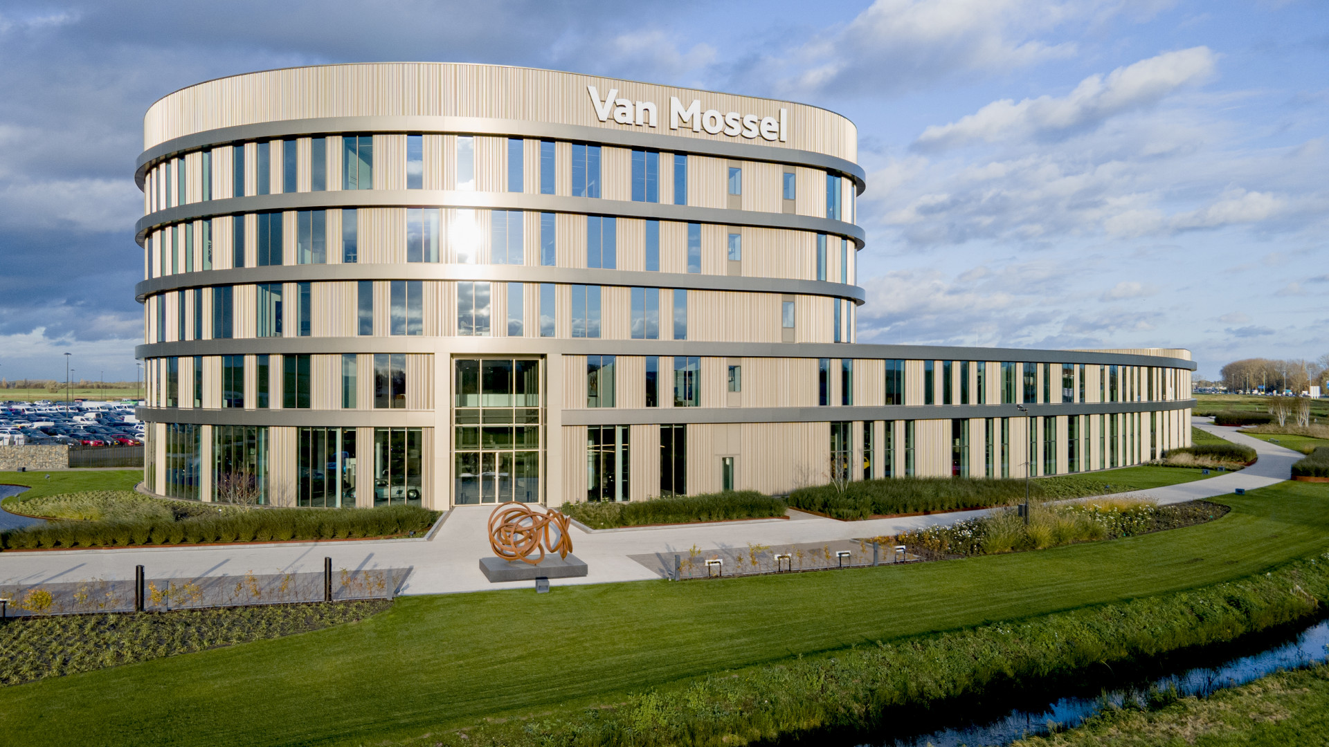 Van Mossel Automotive Group neemt de Porsche-centra van Peter Vardy over in Schotland